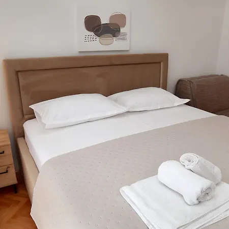 Apartment Nespula 3
